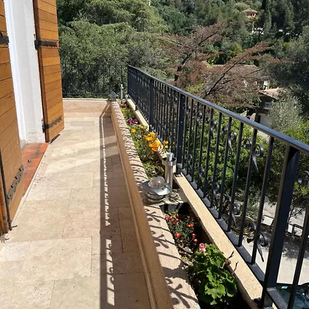 La Bergerie * بورم لي ميموزا